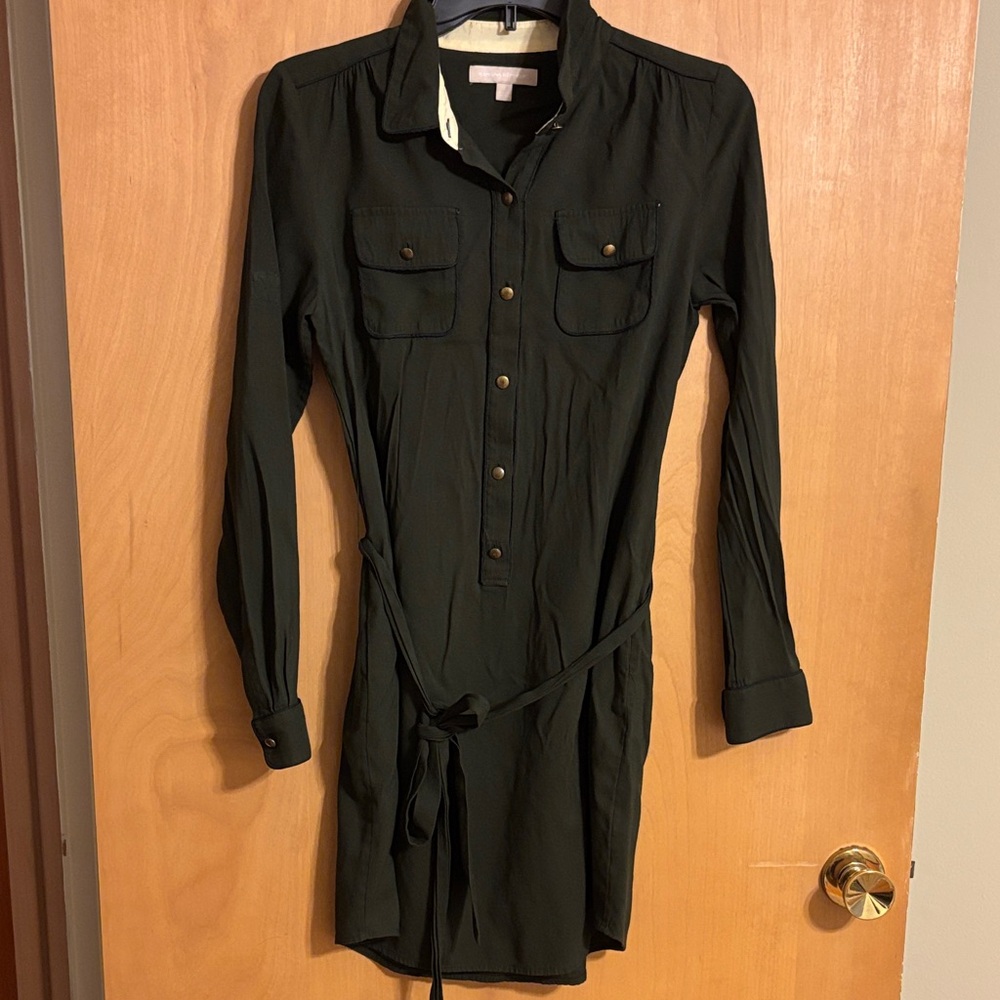Banana Republic Dark Green Long Sleeve Dress